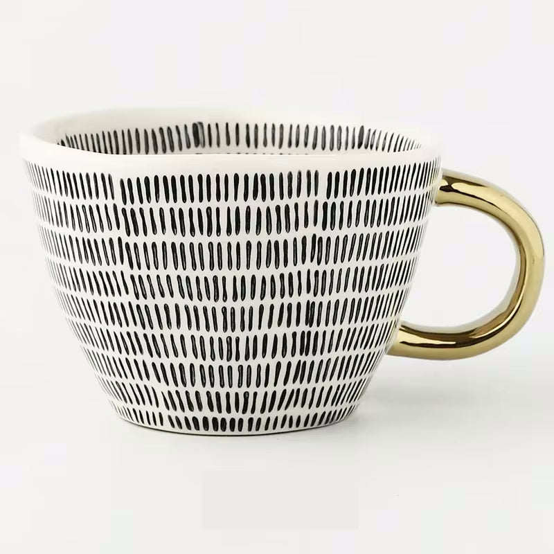 Tally Artistic Style Patterned Irregular Shaped Ceramic Mug With Gold Handle