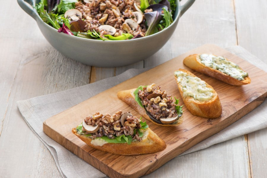 Gorgonzola Bruschetta With Wild Rice And Mushrooms Lundberg Rice Recipe